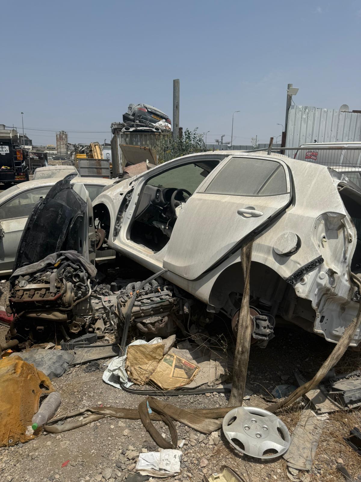 גלריה – תמונה 4